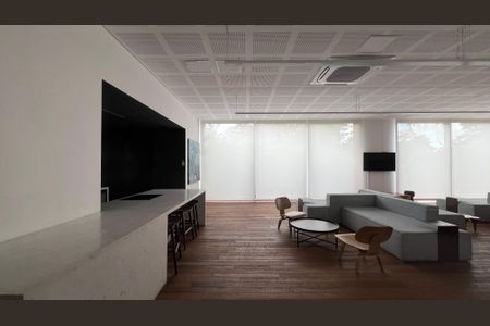 Apartamento à venda com 270m², 3 quartos e 3 vagas Apartamento à venda com 270m², 3 quartos e 3 vagasÁrea comum - Salão de festas