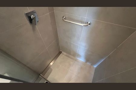 Apartamento à venda com 270m², 3 quartos e 3 vagas Apartamento à venda com 270m², 3 quartos e 3 vagasBanheiro