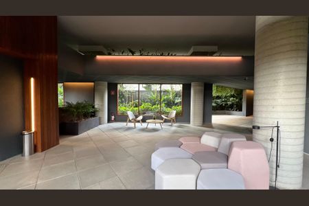 Apartamento à venda com 270m², 3 quartos e 3 vagas Apartamento à venda com 270m², 3 quartos e 3 vagasHall de entrada