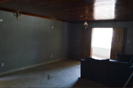 Casa de condomínio à venda com 120m², 5 quartos e 2 vagas Casa de condomínio à venda com 120m², 5 quartos e 2 vagasSala 2