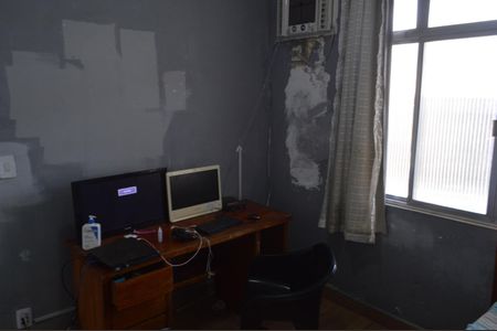 Casa de condomínio à venda com 120m², 5 quartos e 2 vagas Casa de condomínio à venda com 120m², 5 quartos e 2 vagasQuarto 1