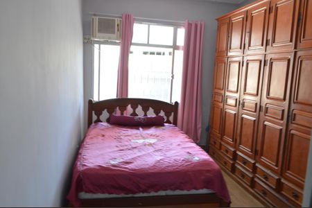 Casa de condomínio à venda com 120m², 5 quartos e 2 vagas Casa de condomínio à venda com 120m², 5 quartos e 2 vagasSuíte