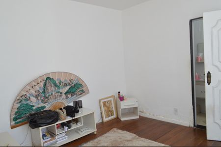 Casa de condomínio à venda com 120m², 5 quartos e 2 vagas Casa de condomínio à venda com 120m², 5 quartos e 2 vagasSala - Edicula