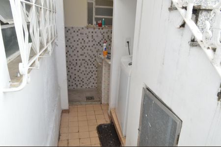 Casa de condomínio à venda com 120m², 5 quartos e 2 vagas Casa de condomínio à venda com 120m², 5 quartos e 2 vagasÁrea de Serviço