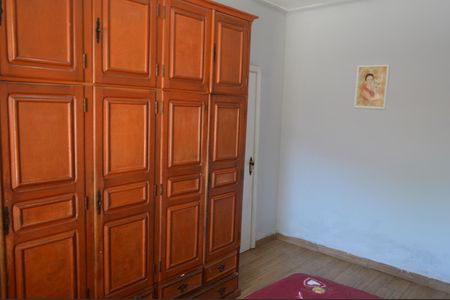 Casa de condomínio à venda com 120m², 5 quartos e 2 vagas Casa de condomínio à venda com 120m², 5 quartos e 2 vagasSuíte