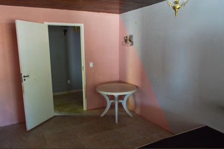 Casa de condomínio à venda com 120m², 5 quartos e 2 vagas Casa de condomínio à venda com 120m², 5 quartos e 2 vagasQuarto 3