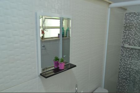 Casa de condomínio à venda com 120m², 5 quartos e 2 vagas Casa de condomínio à venda com 120m², 5 quartos e 2 vagasBanheiro da Suíte