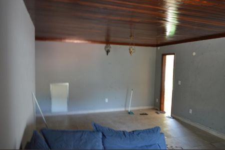 Casa de condomínio à venda com 120m², 5 quartos e 2 vagas Casa de condomínio à venda com 120m², 5 quartos e 2 vagasSala 2