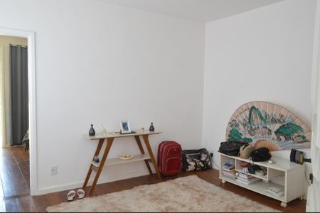 Casa de condomínio à venda com 120m², 5 quartos e 2 vagas Casa de condomínio à venda com 120m², 5 quartos e 2 vagasSala - Edicula