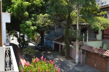 Casa de condomínio à venda com 120m², 5 quartos e 2 vagas Casa de condomínio à venda com 120m², 5 quartos e 2 vagasVista da Varanda