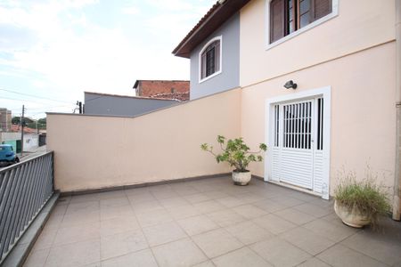 Casa à venda com 260m², 3 quartos e 3 vagasCobertura