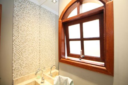 Casa à venda com 260m², 3 quartos e 3 vagasQuarto 3 Banheiro