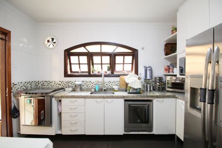 Casa à venda com 260m², 3 quartos e 3 vagasCozinha