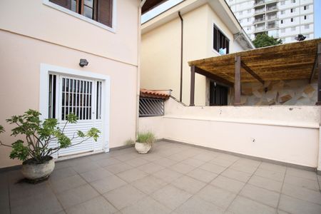 Casa à venda com 260m², 3 quartos e 3 vagasCobertura