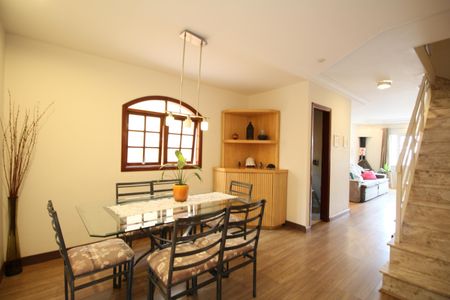 Casa à venda com 260m², 3 quartos e 3 vagasSala de Jantar