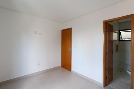 Apartamento à venda com 110m², 2 quartos e 2 vagas Apartamento à venda com 110m², 2 quartos e 2 vagasSuíte