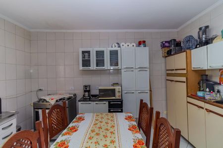 Casa à venda com 200m², 2 quartos e 1 vaga Casa à venda com 200m², 2 quartos e 1 vagaCozinha