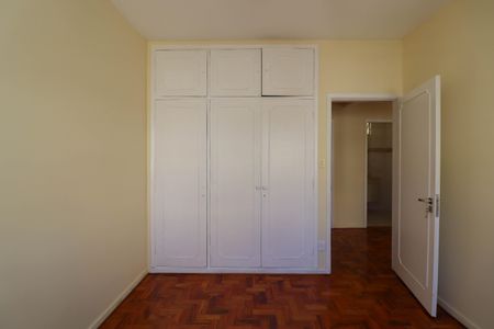 Apartamento para alugar com 173m², 4 quartos e 1 vaga Apartamento para alugar com 173m², 4 quartos e 1 vagaQuarto 1