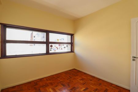 Apartamento para alugar com 173m², 4 quartos e 1 vaga Apartamento para alugar com 173m², 4 quartos e 1 vagaQuarto 2