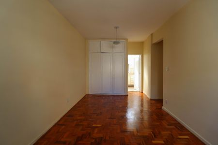 Apartamento para alugar com 173m², 4 quartos e 1 vaga Apartamento para alugar com 173m², 4 quartos e 1 vagaSuíte