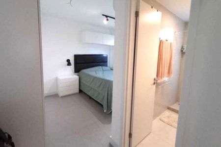 Apartamento à venda com 77m², 2 quartos e 1 vaga