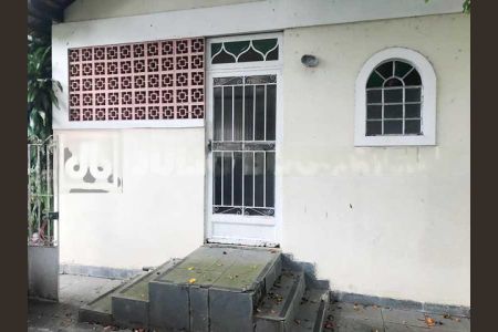 Casa de condomínio à venda com 380m², 5 quartos e 2 vagas