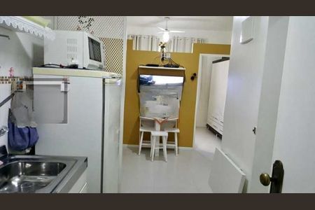 Apartamento à venda com 33m², 1 quarto e sem vaga