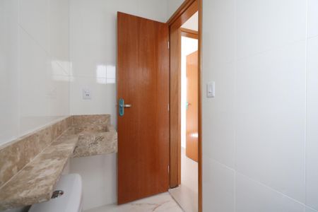 Apartamento à venda com 108m², 2 quartos e 2 vagasBanheiro