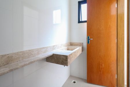 Apartamento à venda com 108m², 2 quartos e 2 vagasBanheiro da Cobertura