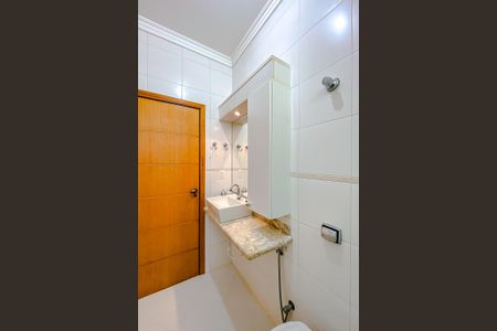 Casa à venda com 300m², 4 quartos e 2 vagasBanheiro