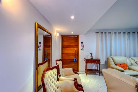 Casa à venda com 300m², 4 quartos e 2 vagasSala