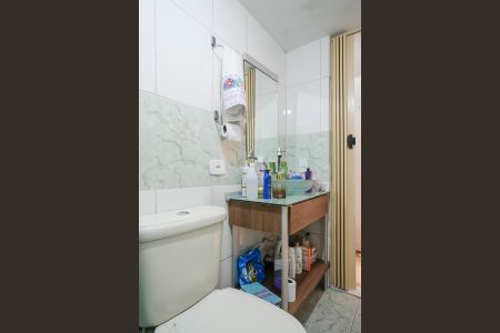 Casa à venda com 197m², 4 quartos e 2 vagasBanheiro da suíte 3