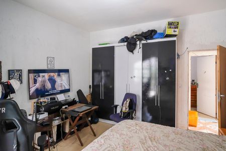 Casa à venda com 197m², 4 quartos e 2 vagasSuíte 1