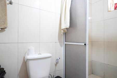Casa à venda com 197m², 4 quartos e 2 vagasBanheiro da suíte 2