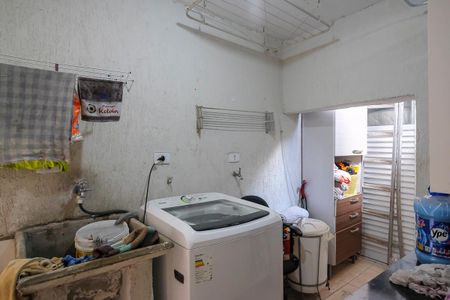 Casa à venda com 197m², 4 quartos e 2 vagasÁrea de serviço