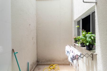 Casa de condomínio à venda com 65m², 2 quartos e 1 vaga Casa de condomínio à venda com 65m², 2 quartos e 1 vagaLavanderia