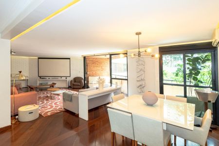 Apartamento à venda com 160m², 3 quartos e 2 vagasSala