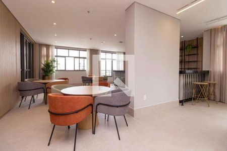 Studio à venda com 21m², 1 quarto e sem vaga Studio à venda com 21m², 1 quarto e sem vagaÁrea comum - Salão de festas