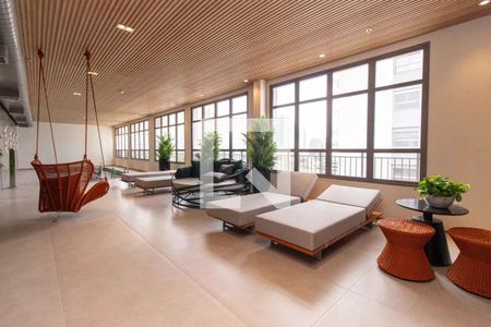 Studio à venda com 21m², 1 quarto e sem vaga Studio à venda com 21m², 1 quarto e sem vagaÁrea comum - Piscina, spa e sauna