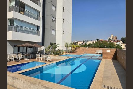 Apartamento à venda com 107m², 2 quartos e 2 vagas Apartamento à venda com 107m², 2 quartos e 2 vagasÁrea comum - Piscina