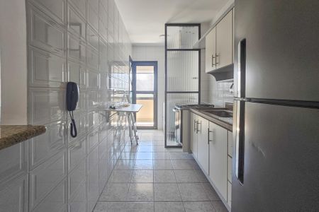 Apartamento para alugar com 70m², 2 quartos e 2 vagas Apartamento para alugar com 70m², 2 quartos e 2 vagasCozinha