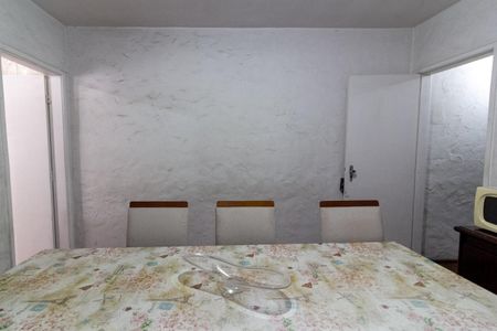 Casa à venda com 100m², 3 quartos e 2 vagas Casa à venda com 100m², 3 quartos e 2 vagasSala de Jantar