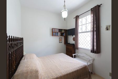 Casa à venda com 210m², 3 quartos e 2 vagas