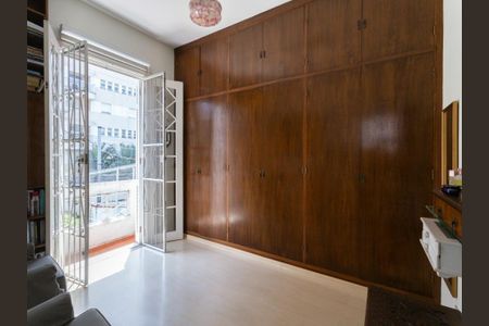 Casa à venda com 210m², 3 quartos e 2 vagas