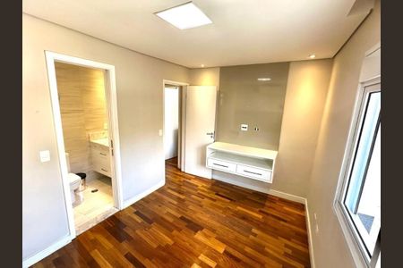 Casa à venda com 120m², 3 quartos e 2 vagas