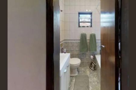 Casa à venda com 254m², 5 quartos e 2 vagas