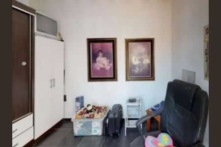 Casa à venda com 254m², 5 quartos e 2 vagas