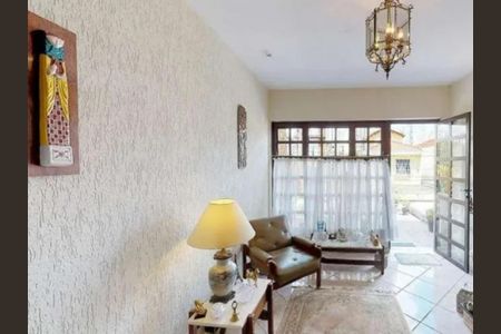 Casa à venda com 254m², 5 quartos e 2 vagas
