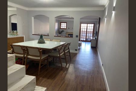 Casa à venda com 260m², 3 quartos e 3 vagasSala de Jantar