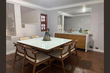 Casa à venda com 260m², 3 quartos e 3 vagasSala de Jantar